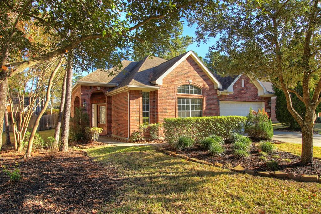 66 N Planchard Circle The Woodlands, Texas Stunning All Brick Village Builders Single Story Home With Pool, Spa and Large Patio Area to Relax and Entertain. A Short Walking Distance To Deretchin Elementary School. High Ceilings, Granite Counters, and Tile Throughout The Main Living Area. Four Bedrooms, Large Island Kitchen Opened To The Den With Fireplace. Energy Efficient Home with Sprinkler System.