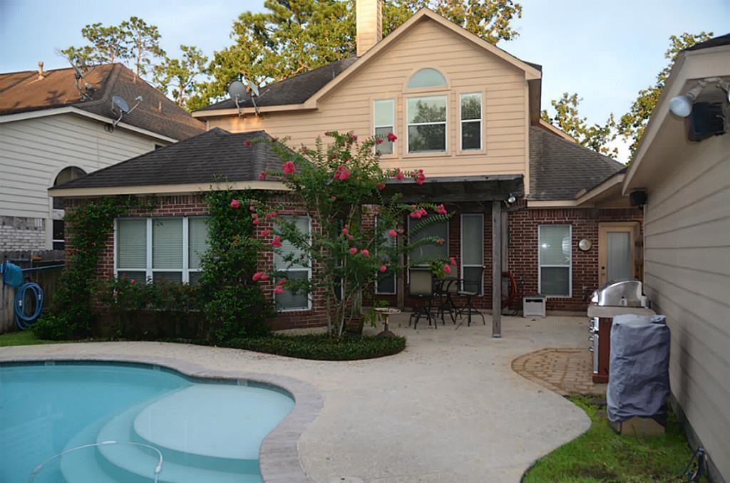 25103 Haverford Road Spring, Texas 4 Bedroom Home with a Pool in Golf Course Community on a Cul-de-sac Street! Upstairs Game Room, Study off Entry and a Downstairs Master!!! Family Room features a Custom Built-In Entertainment Center. French Doors to Study, Crown Molding, Recent Carpet with Upgraded Padding, Wood Floors and Tile in Kitchen! Upstairs A/C Replaced June 2018. Great Backyard with Lush Landscaping and a Beautiful and Inviting Pool!!! Small Pool Bath in Garage. Very Private and Great for Entertaining!!! Sprinkler System Front and Back!!! Has NEVER FLOODED!!! Walking distance to French Elementary. Close to lots of Shopping and all the Amenities of The Woodlands!!!
