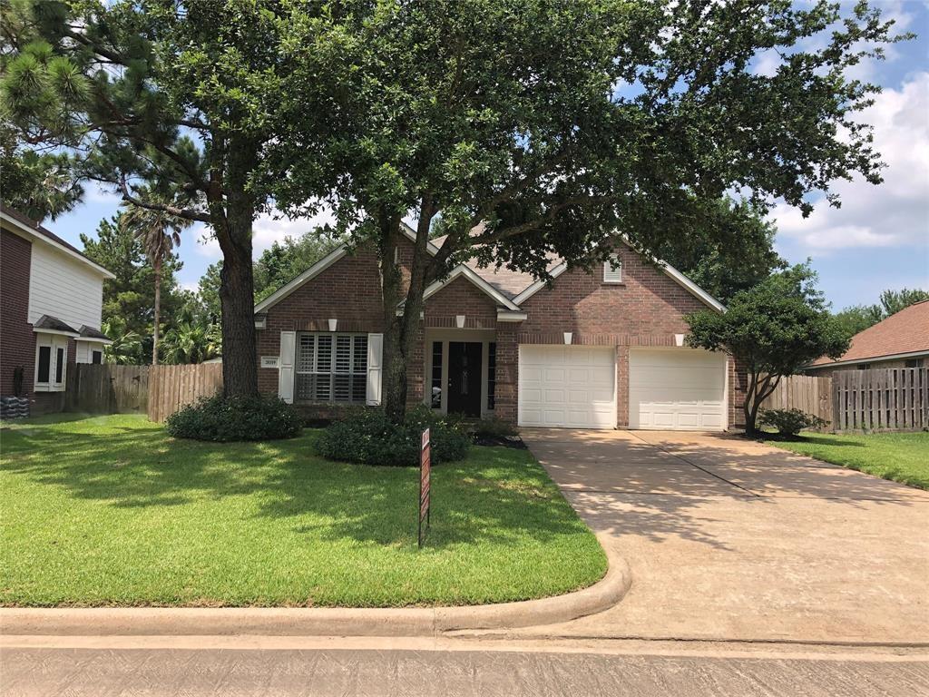 20319 Eden Pines Spring, Texas Well maintained and updated 1-story home in sought after Windrose subdivision. Great family floor plan in excellent Klein ISD. Amazing updates and improvements - ceiling fans 2017, plantation shutters 2017, new roof 2017, new carpet 2017, new interior paint 2017, faucets and lights 2017, frameless shower and tile surrounds 2019, exterior paint 2017, stainless steel appliances 2017, new fencing 2019, Samsung refrigerator and Kenmore washer/dryer included! Large canopy trees, sprinkler system front and back yards. Short walk to pocket park, view of golf course from back fence.