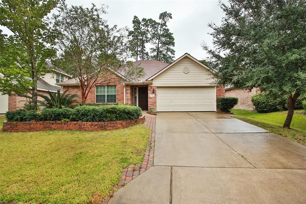 14 Delphinium Place The Woodlands, Texas 1 Story, 4 Bedroom, 2 Bath, at Cul-de-sac, Open Concept, Oak Wood Floors Throughout, Refrigerator, washer and dryer INCLUDED! Stand-by GENERATOR! Backyard Play Set, Quiet Neighborhood, Great Neighbors and Renowned Schools, Close to Everything You Need, Won't Last Long!