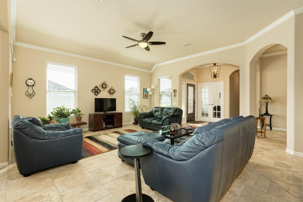 2423 Ameno Drive Pearland Tx 77581 Har Com