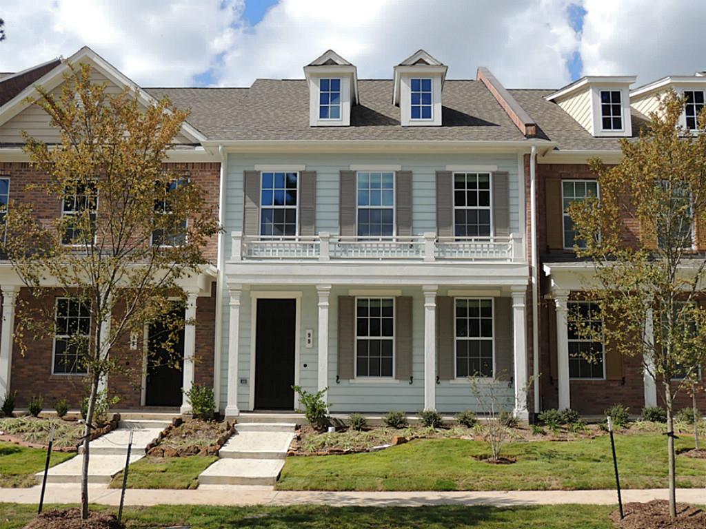 99 Kendrick Pines Boulevard Spring, Texas Beautiful Townhouse. 4 bedrooms, 2.5 bathrooms and game room. Kitchen w/Granite countertop, stainless steel appliances, wood cabinets with self-closing cabinets. Wood flooring all throughout except two bedrooms. Wood treads & wrought metal spindles on stairs, crown molding on 1st floor, 2 car attached garage, fully fenced courtyard, Energy start home. Washer, dryer and refrigerator included. Great location, close from Creekside village center and schools.