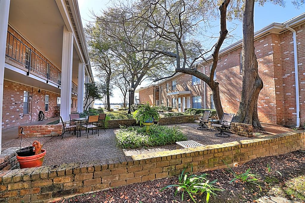 3535 Nasa Parkway 90, Seabrook, TX 77586