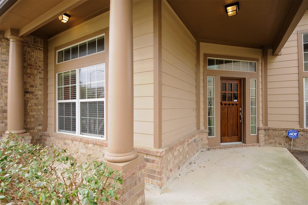 5126 Sunlight Hill Court Spring, Texas MOVE IN READY - house has just been painted and ready for new tenants. Only minutes to I-45, Grand Parkway & Hwy 249 with lots of nearby shopping and dining. Zoned to highly acclaimed Klein ISD schools. Spacious 4 bedroom 2.5 bath house with 3 car garage. Large bedrooms with walk in closets. House is complete with study, computer niche, covered patio and large backyard. Schedule your showing today!!