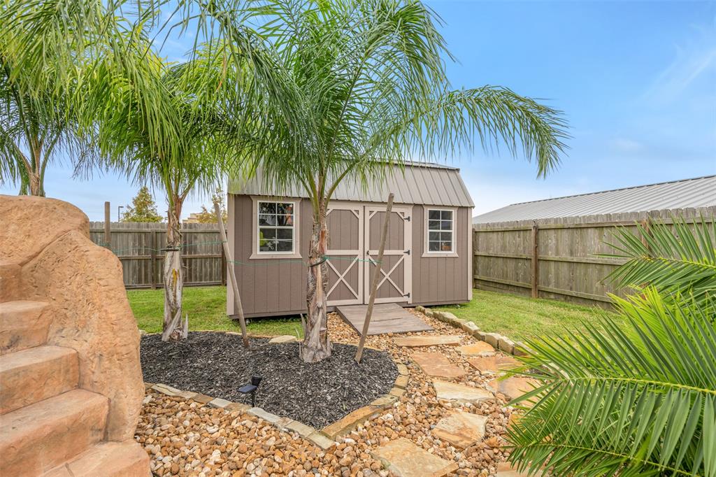 10142 Fan Palm Drive