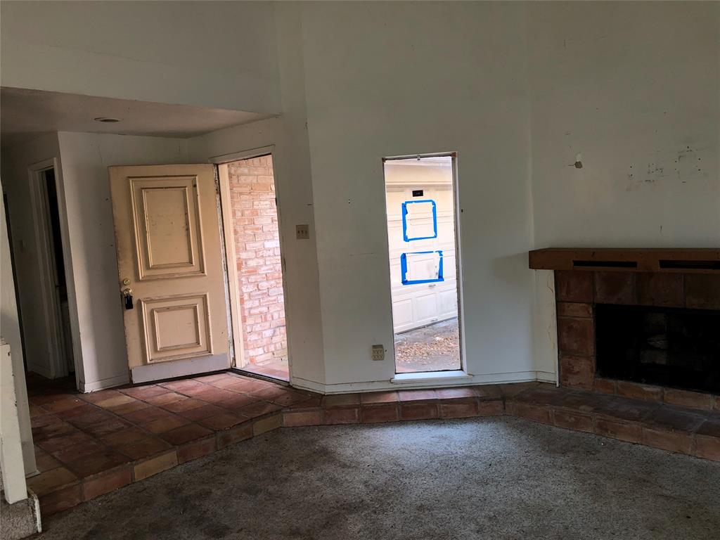 15627 Montesa Drive Houston Tx 77083 Nan And Company Properties