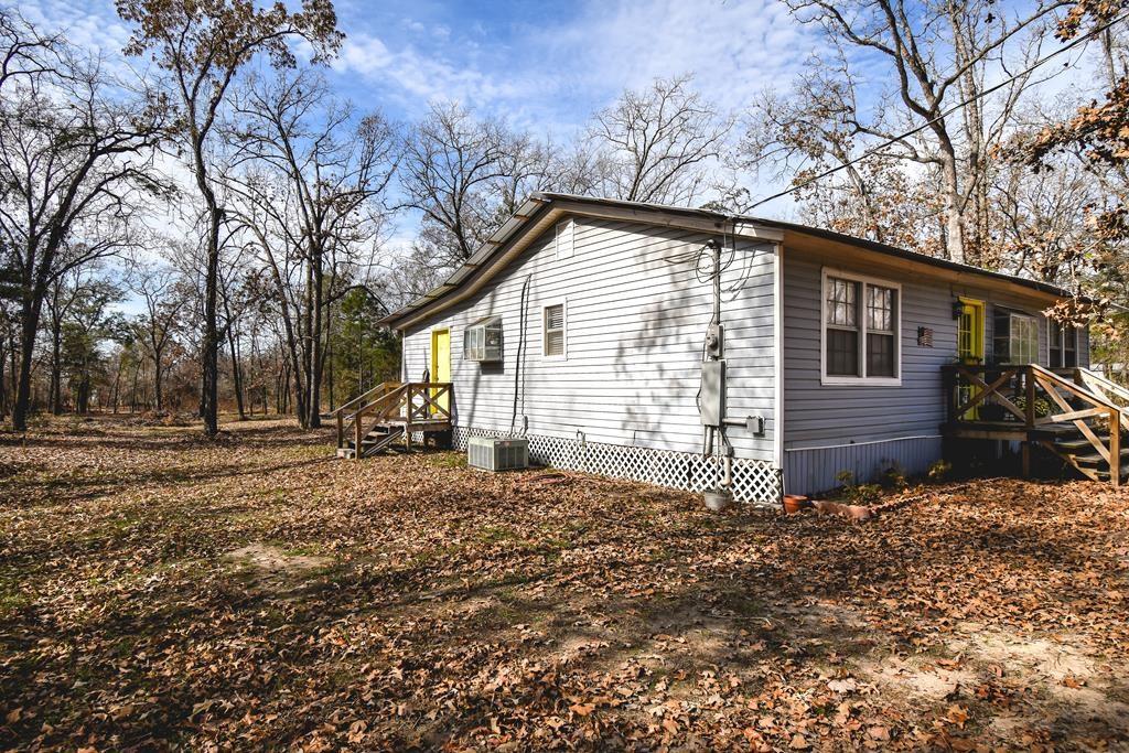 571 CR 3558, Broaddus, TX 75929