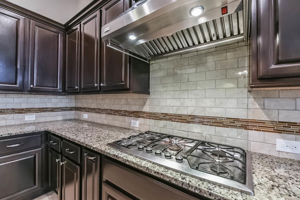 111 Chatham Avenue Sugar Land Tx 77479 Har Com