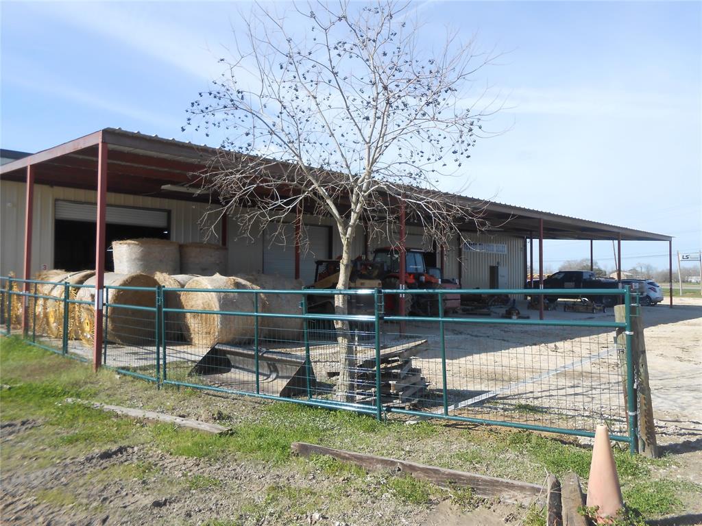 2502 1 Fm 1942 Road, Crosby, Texas 77532, 1 Room Rooms,2 BathroomsBathrooms,Single-family,For Sale,Fm 1942,37991319