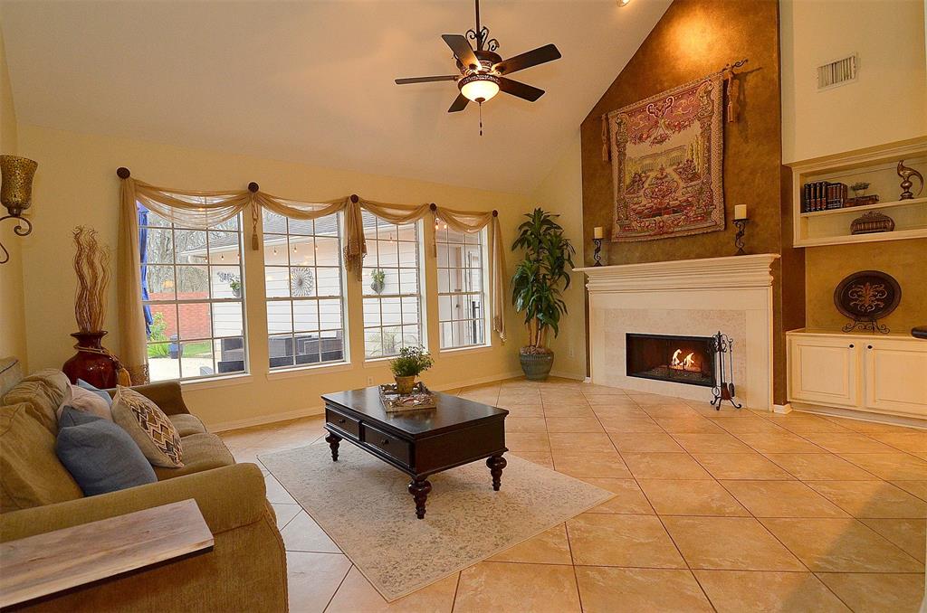7903 Garden Bend Bend Sugar Land Tx 77479 Har Com