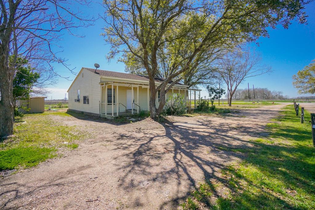 2326 FM 2919, Beasley, TX 77417