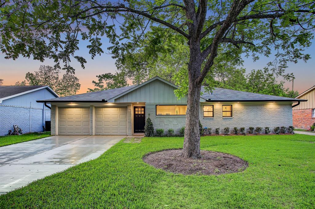 5810 Ettrick Drive Houston Tx 77035 Har Com