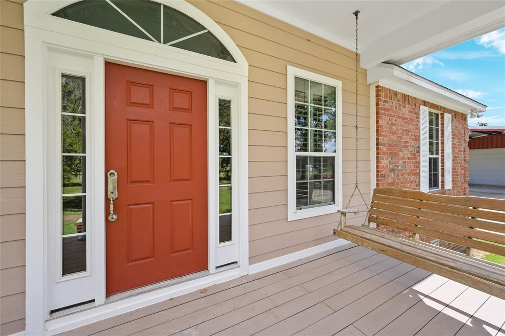 6647 Eagle Road, Anahuac, TX 77514