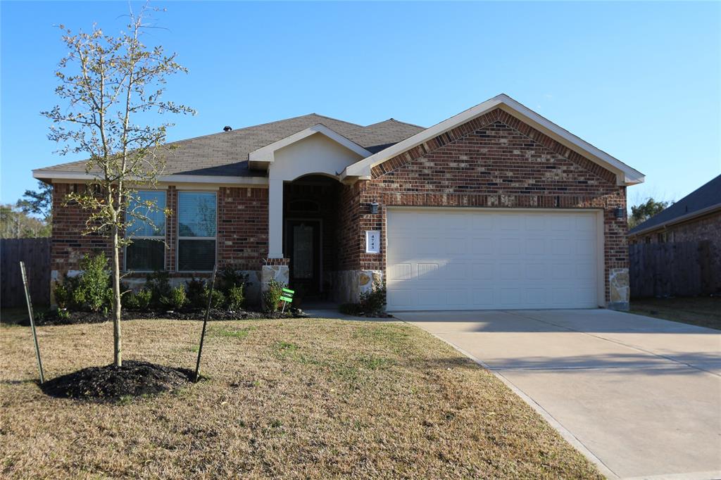 4743 Creekside Haven Trail Spring, Texas This Charming one story has everything you are looking for. Perfect open floor plan with spacious living areas, great color selection throughout the home, Stainless steel appliances and cover back patio.