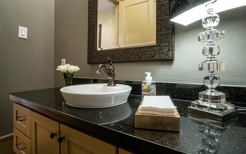 1410 Lake Pointe Parkway Sugar Land Tx 77478 Har Com