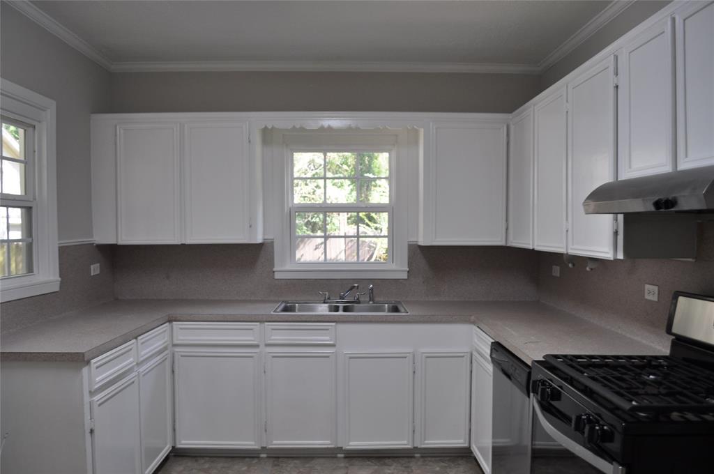 Silsbee Maple Pebble Grey Modern Kitchen Cabinet Design Kitchen Cabinet Design Modern Kitchen Design