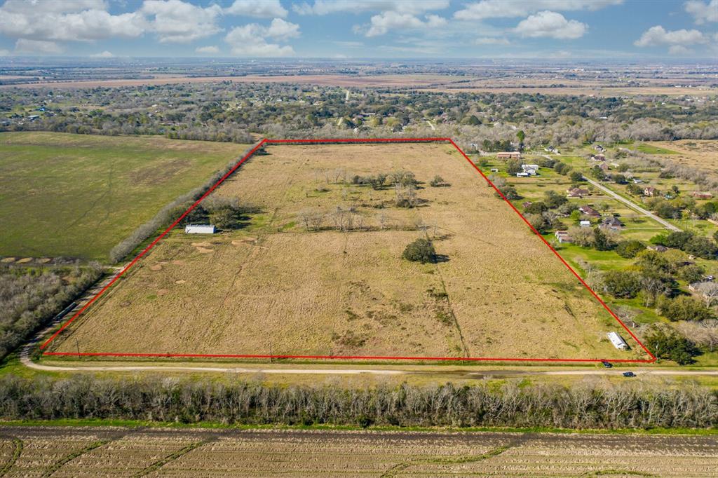 9822 1 Uzzell Road, Manvel, Texas 77578, ,1 BathroomBathrooms,Country Homes/acreage,For Sale,Uzzell,91484932