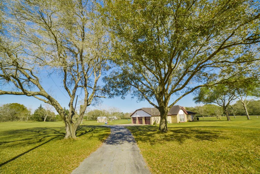 4715 Sylvia Lane Manvel, Texas