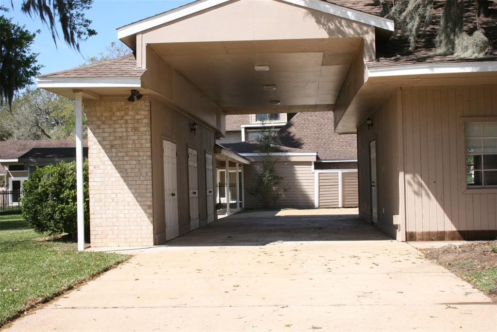 1 Inverness Lane West Columbia Tx 77486 Har Com