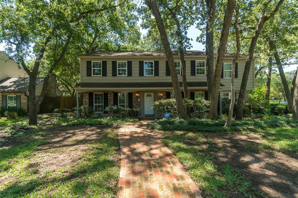 14339 Heatherfield Drive Houston, Texas THIS LOCATION IS IRREPLACEABLE!! You'll love this charming, 2-story residence, perfectly situated on a coveted corner lot across from Terry Hershey Park, on a peaceful, cul-de-sac street. Tucked away in the desirable Nottingham Forest subdivision, this remodeled 4-bedroom, 3.5 bathroom home, plus game room and study with a 2-car garage, will give you 3,311 sq ft of generous space to move around and entertain. Natural light easily flows throughout the house, and the game room's cathedral-style ceiling incorporates multiple skylights. Brand new, never used kitchen appliances included. Situated in a friendly community with an award-winning school district, this home is just a 5-minute walk (0.2 mi) to the neighborhood pool and tennis courts at the lush, "jungle-like" Nottingham Forest Club.