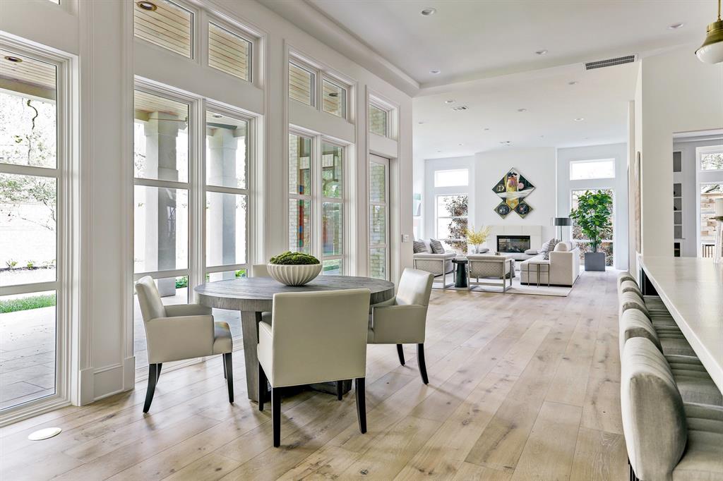 4018 Overbrook Lane, Houston, TX 77027