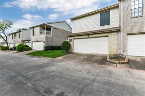 800 Country Place Drive #30
