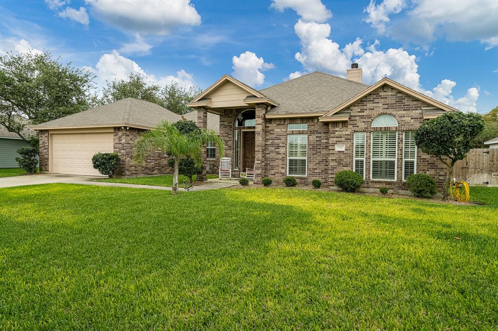 130 Saint Andrews Street Rockport, Texas Welcome Home to the Rockport Country Club subdivision, living the dream life in this community that offers a gorgeous golf course, swimming pools, tennis courts and the Club, all while owning this beautiful well-maintained home. This amazing home was built to relax and entertain, large open concept floorplan. Bonus room off living room can be formal dining, study or an extra bedroom. Amenities include Plantation shutters throughout, Ceramic tile floors in living, kitchen and dining area, high ceilings, fireplace and custom entertainment center. Gourmet kitchen with granite counters, island and eating bar, tiled backsplash, stainless steel appliances and walk-in pantry. Luxurious master suite with study and custom cabinets. Bonus room off living room can be formal dining or study, currently a guest bedroom. Relax in the pool or hot tub. Entertain on your large covered patio, perfect for BBQing and entertaining friends and family. New AC/Heat 2019, Roof 2012, alarm and sprinkler system