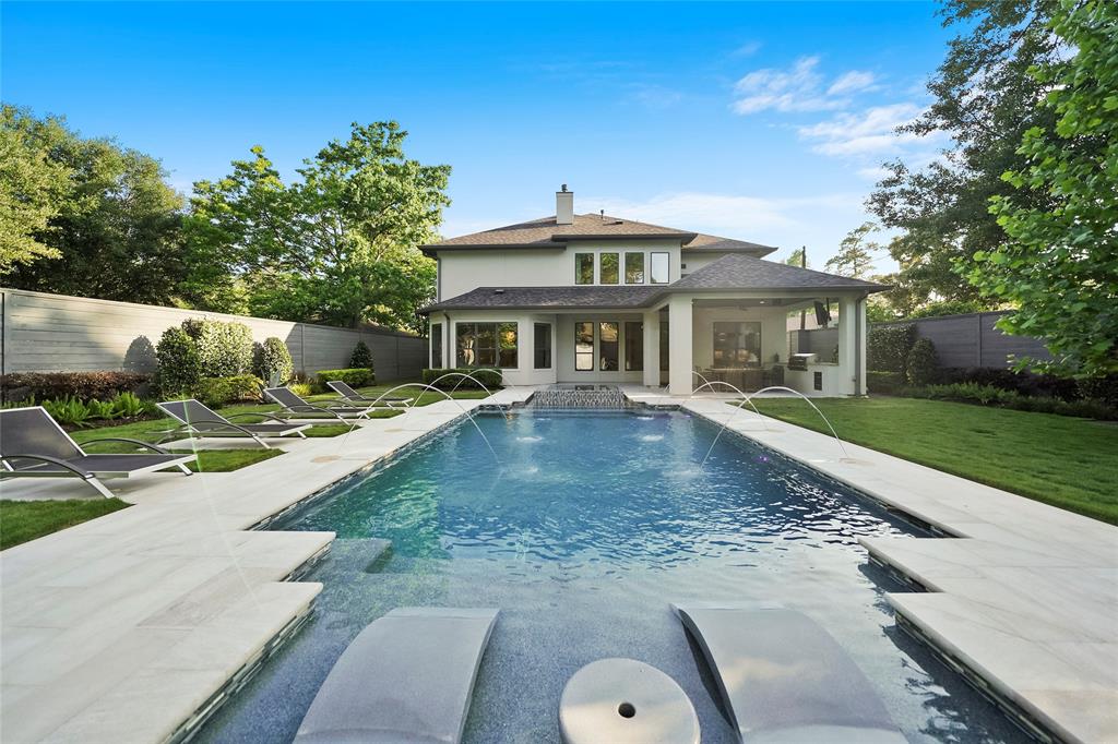 1814 Latexo Drive, Houston, TX 77018