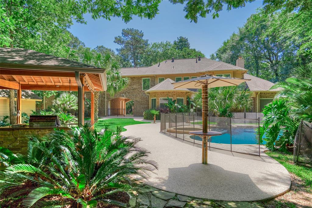 1511 Sendera Ranch Drive, Magnolia, TX 77354