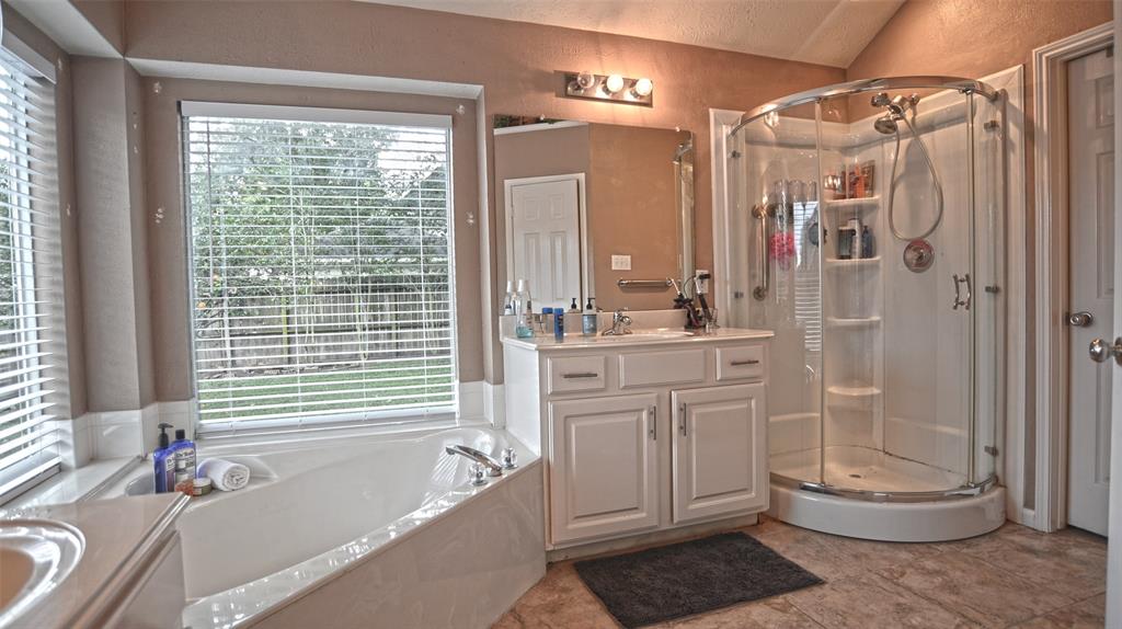 Winterwood Dr, League City, TX 77573 #1