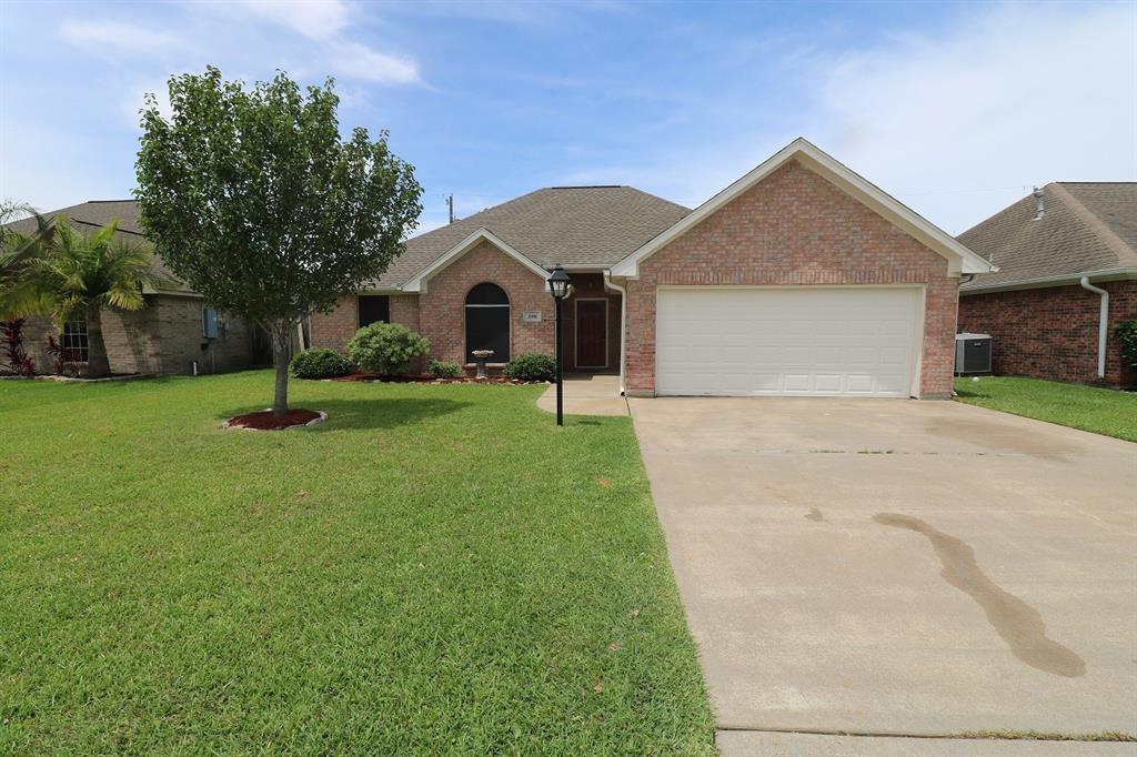 2918 30th Avenue N, Texas City, TX 77590
