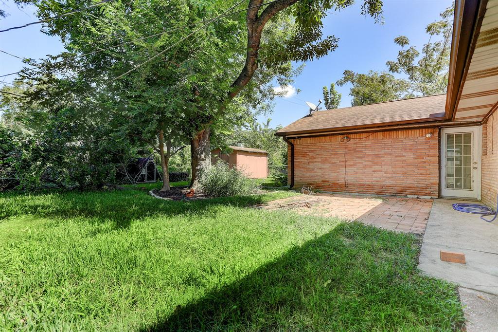 4410 Warm Springs Road, Houston TX 77035