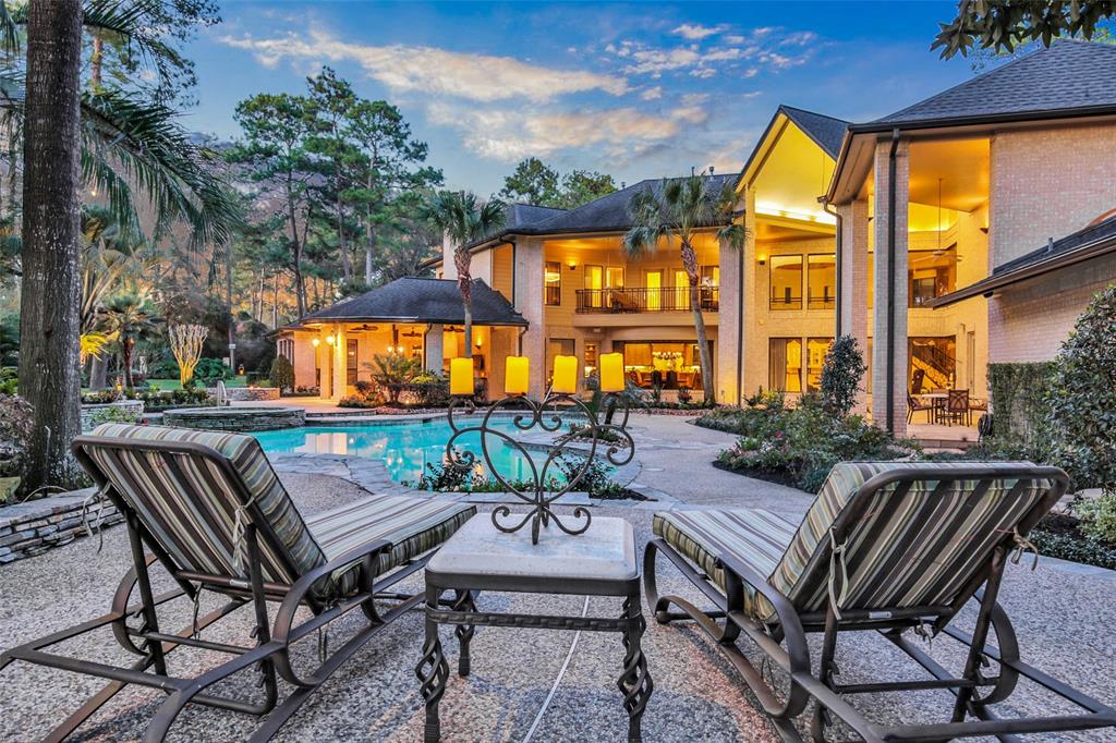 401 Saddlebrook Lane, Tomball, TX 77375