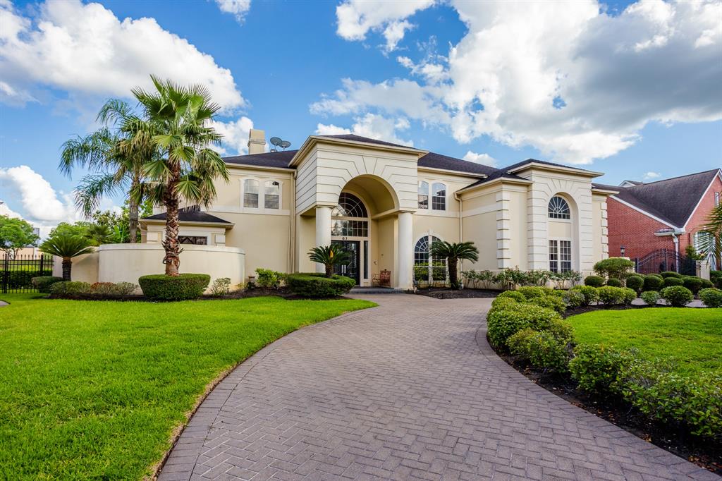 63 The Oval Street Sugar Land Tx 77479 Har Com