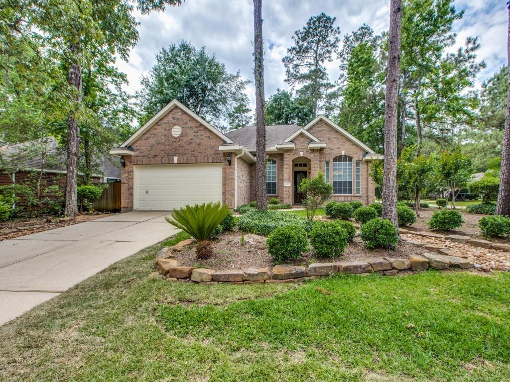 15 Bel Canto Green The Woodlands, Texas Beautiful one story with many recent updates, fresh paint inside and out! Study near front of home has French doors and a second doorway leading to secondar bedrooms. This offers great versatility for the use of this space! Large open living area with stone fireplace and wood floors. Bedrooms are great size with master suite at rear of home for full privacy. Sits very nicely on lovely landscaped corner lot. Large kitchen with tile backsplash, granite countertops and lots of counter space. Pretty front dining room plus a large breakfast area. Local owner who takes care of property but offers privacy to tenants. Fridge in refrigerator included with lease. No carpet in house! Owner is replacing range and dishwasher to give new stainless appliances.