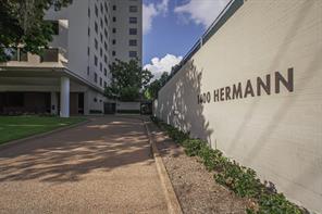 1400 Hermann Drive #2