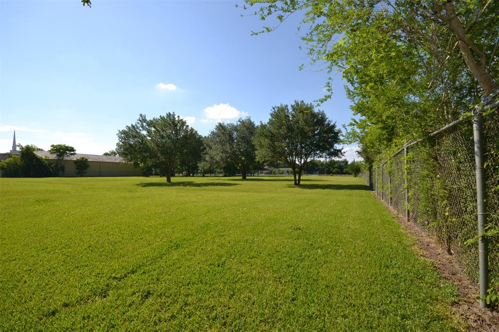 0 Broadhurst Drive, Houston, Texas 77047, ,Lots,For Sale,Broadhurst,81147608