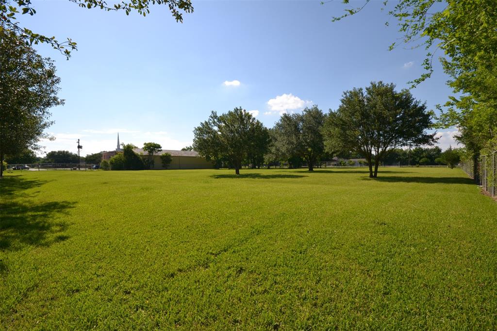 0 Broadhurst Drive, Houston, Texas 77047, ,Lots,For Sale,Broadhurst,81147608