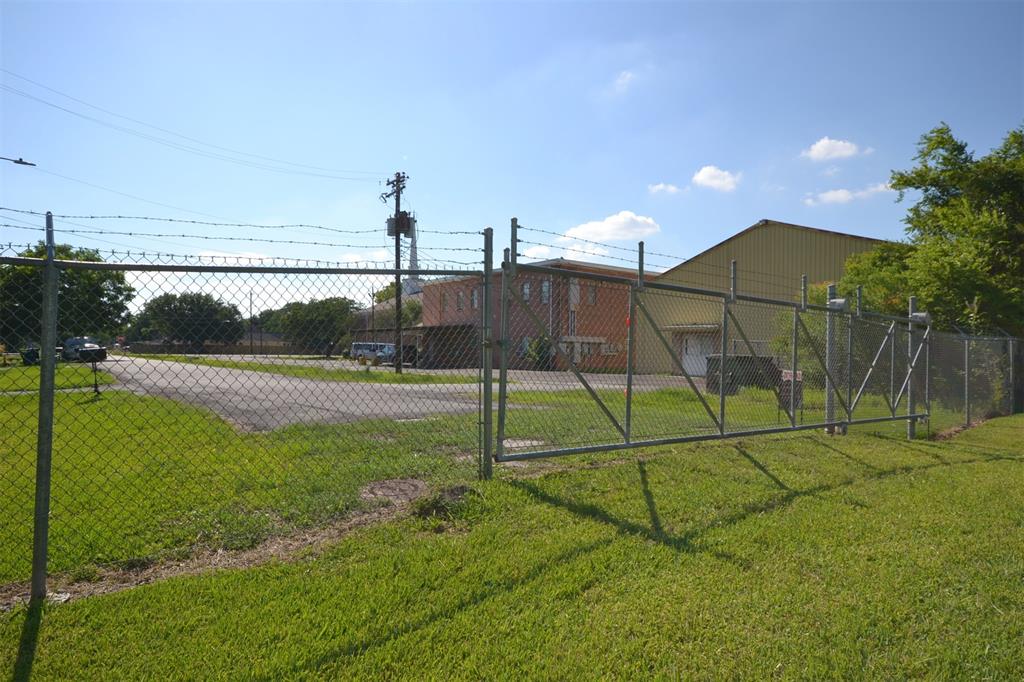0 Broadhurst Drive, Houston, Texas 77047, ,Lots,For Sale,Broadhurst,81147608