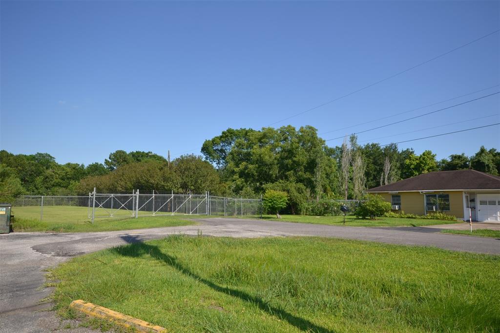 0 Broadhurst Drive, Houston, Texas 77047, ,Lots,For Sale,Broadhurst,81147608