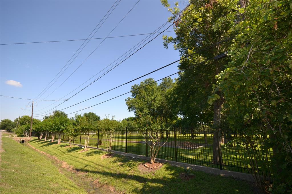 0 Broadhurst Drive, Houston, Texas 77047, ,Lots,For Sale,Broadhurst,81147608