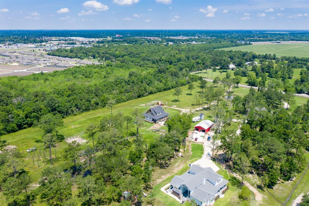 818 2 Kennings Road, Crosby, Texas 77532, 3 Bedrooms Bedrooms, 10 Rooms Rooms,3 BathroomsBathrooms,Single-family,For Sale,Kennings,6891575