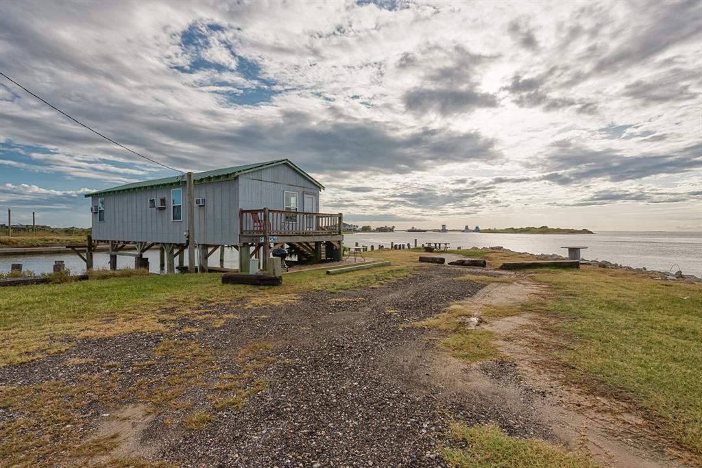 4300 1 Flamingo, Port Bolivar, Texas 77650, 2 Bedrooms Bedrooms, 4 Rooms Rooms,2 BathroomsBathrooms,Single-family,For Sale,Flamingo,15965025