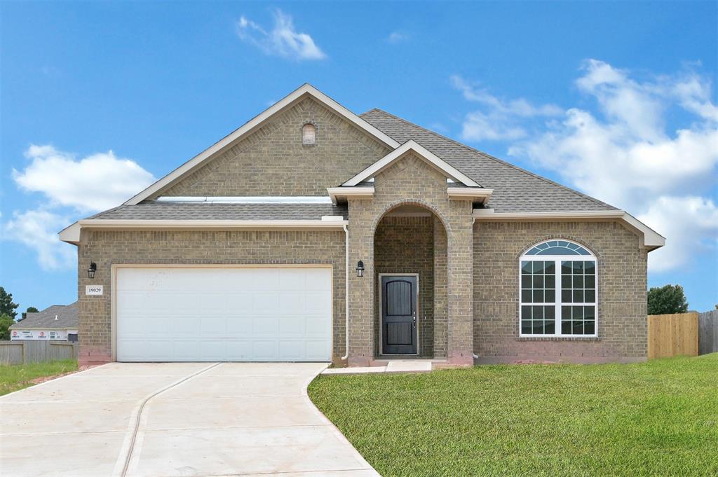 19029 Villa Lane, Montgomery, TX 77356