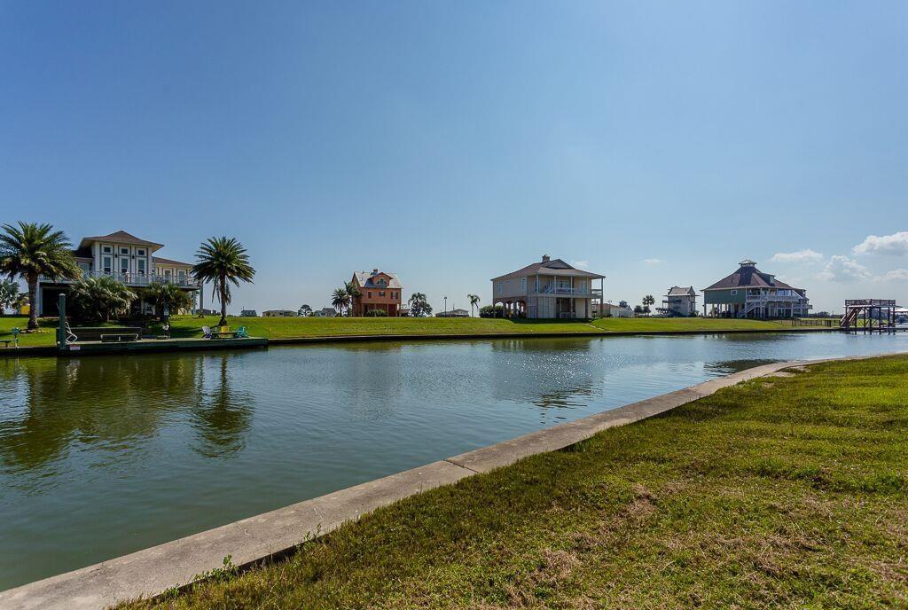 Laguna Harbor Bolivar