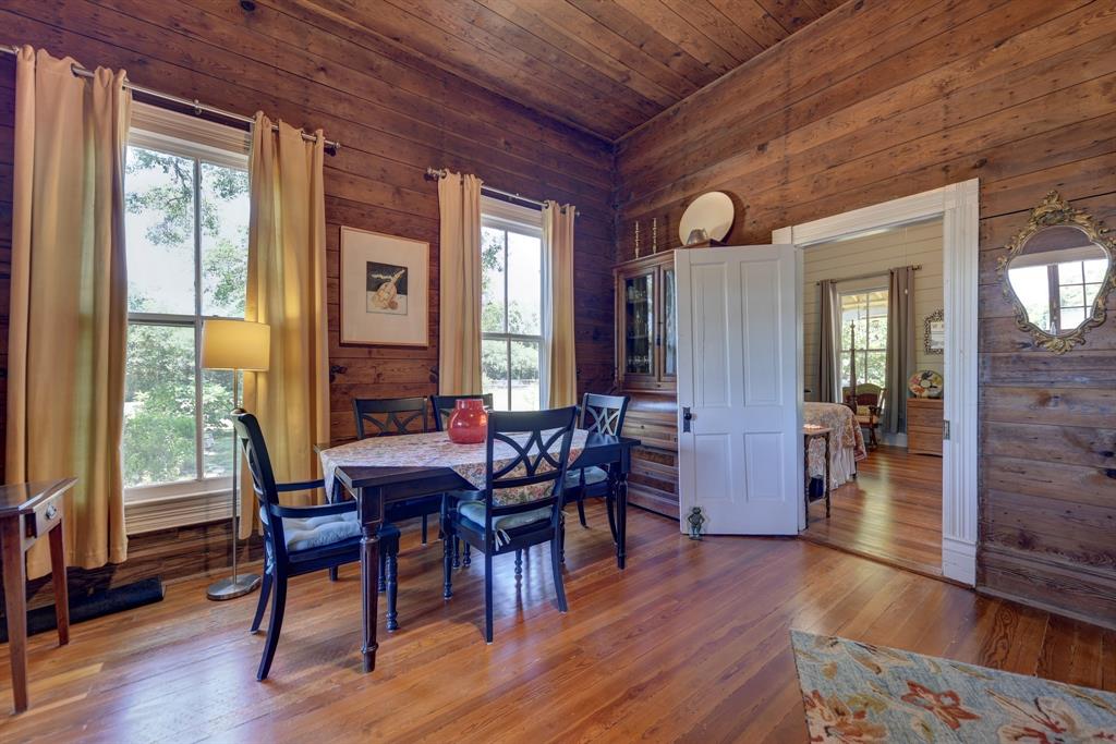 338 Hill Street, Sealy, TX 77474