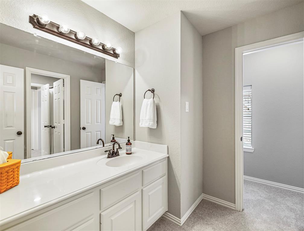 1614 Forest Fern Court Sugar Land Tx 77479 Har Com