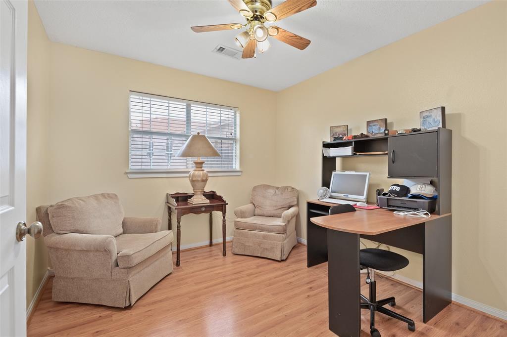 1202 Jeanie Lane