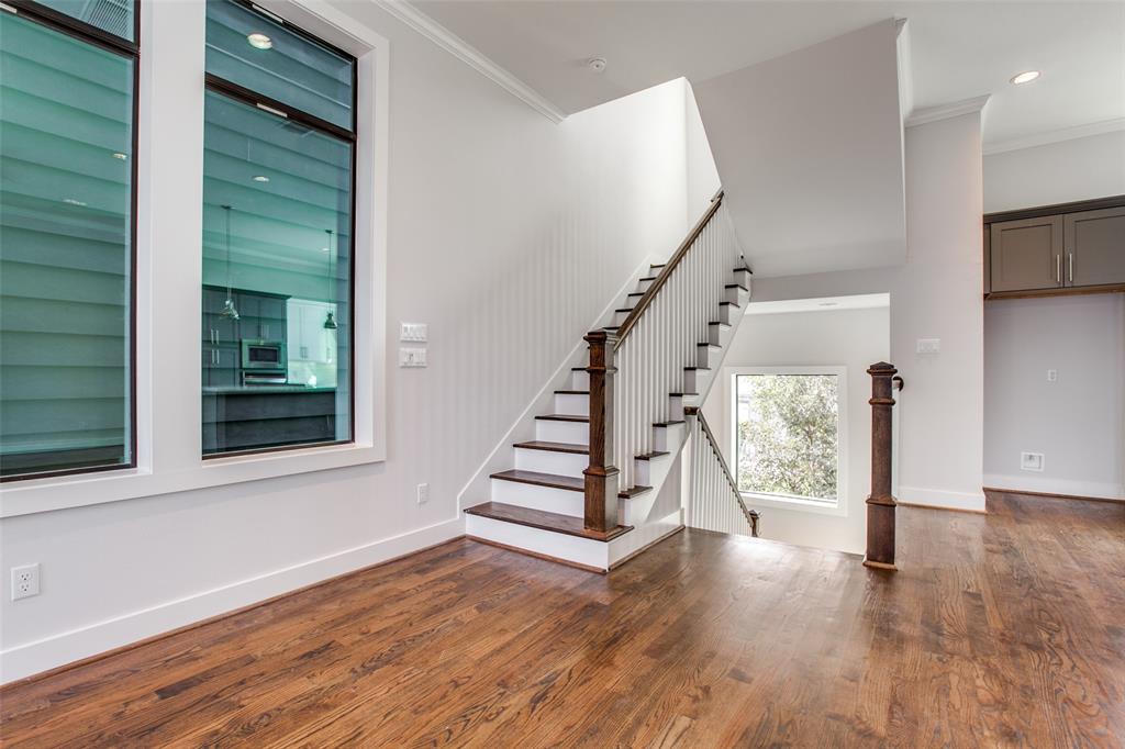 1807 3 Colonel Forbins, Houston, Texas 77043, 3 Bedrooms Bedrooms, 7 Rooms Rooms,3 BathroomsBathrooms,Single-family,For Sale,Colonel Forbins,75051654