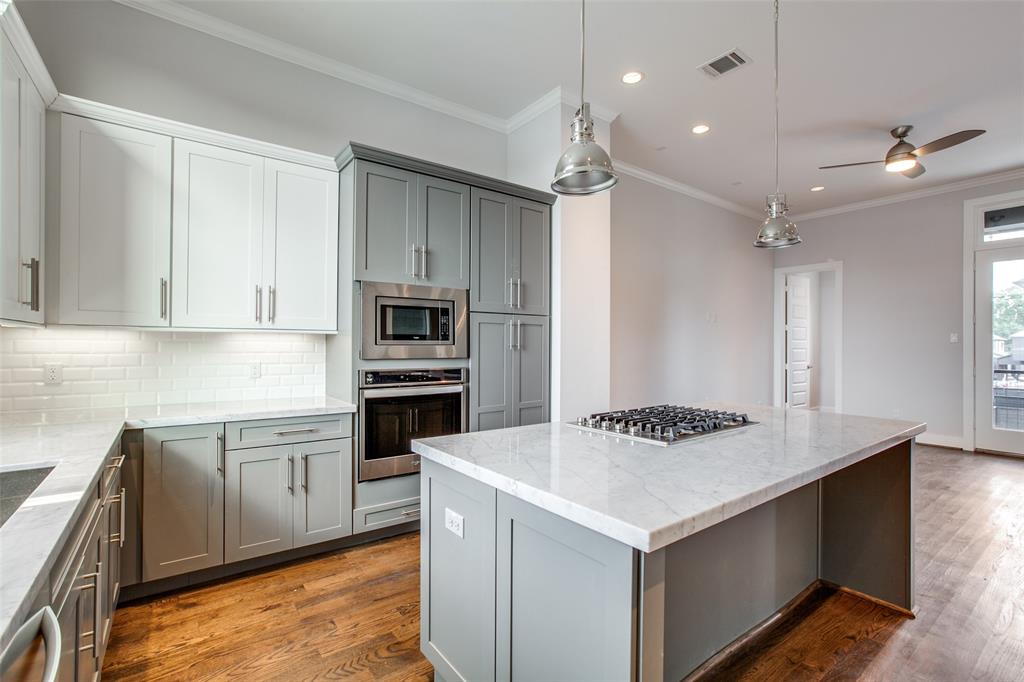 1807 3 Colonel Forbins, Houston, Texas 77043, 3 Bedrooms Bedrooms, 7 Rooms Rooms,3 BathroomsBathrooms,Single-family,For Sale,Colonel Forbins,75051654
